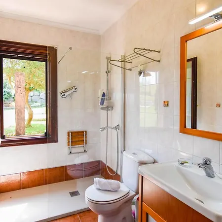 Encantadora Casa Con Espectaculares Vistas Сasa de vacaciones Ajo