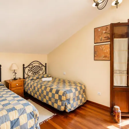 Encantadora Casa Con Espectaculares Vistas Ajo