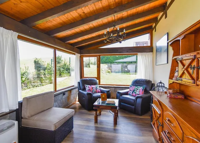 Encantadora Casa Con Espectaculares Vistas Ajo