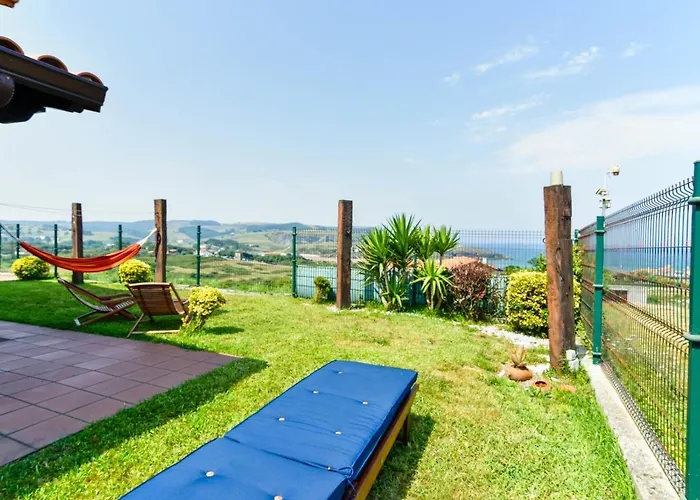 Holiday home Encantadora Casa Con Espectaculares Vistas Ajo